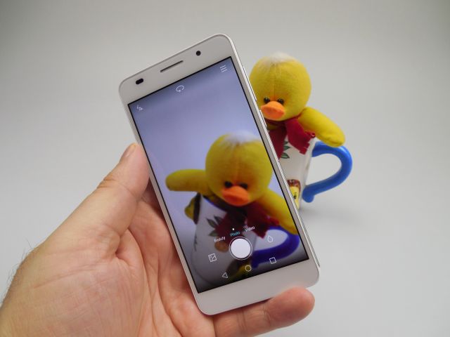 Interfata camerei lui Huawei Honor 6