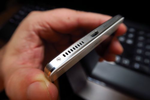 Huawei Mate 8 pe partea audio