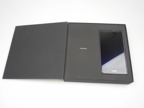 Huawei Mate S scos din cutie