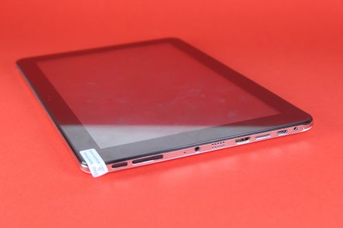 InfoTouch iTab Raptor 10 - prima tabletă sub brand local cu CPU Rockchip quad-core