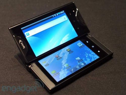 Primul telefon dual-screen rulează Android, este Kyocera Echo (Video)