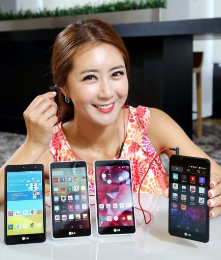 LG anunţă smartphone-ul midrange Band Play, cu preţ de 356 dolari şi difuzoare de 1 W