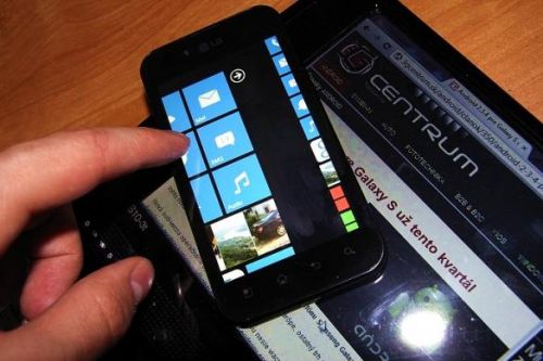 LG Optimus Black rulează Windows Phone 7?!