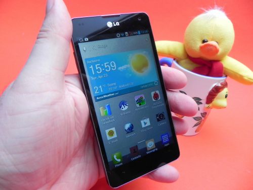 Specificatii LG Optimus G