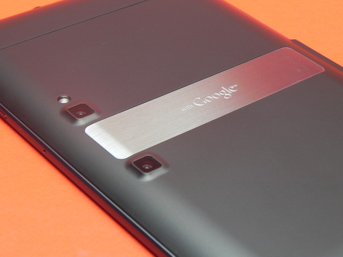 Camera duala LG Optimus Pad