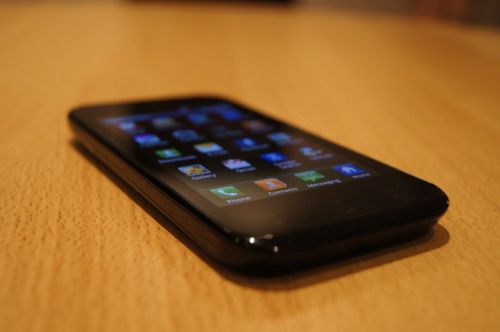 5 motive pentru care s-ar putea să cumperi un LG Optimus Sol E730