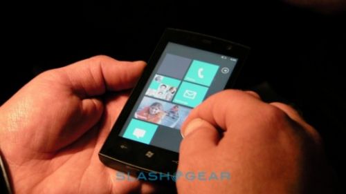 LG - Windows Phone 7