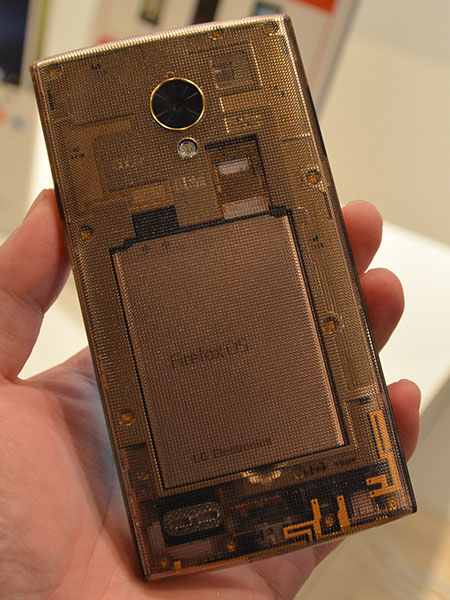 LG Fx0