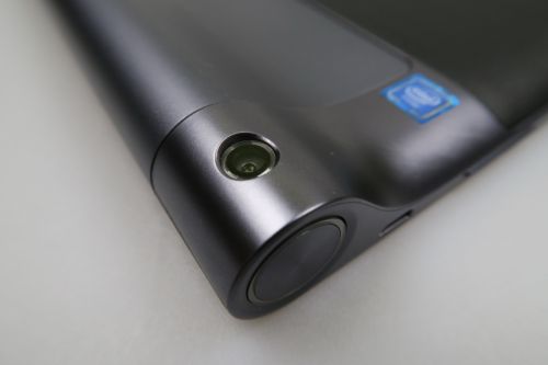Camera lui Lenovo Yoga Tab 3 Pro