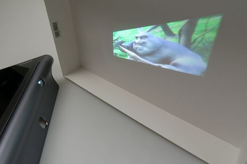 Lenovo Yoga Tab 3 Pro Review Proiector