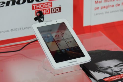 Lenovo IdeaPad A3000