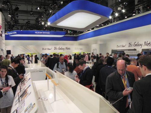 Standul Samsung de la Mobile World Congress 2012 din Barcelona