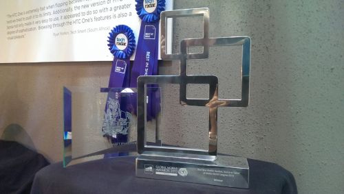 Marii premianți la MWC 2013: Samsung Galaxy S III telefonul anului 2012, HTC One modelul anului 2013, iar Nexus 7 tableta anului trecut!