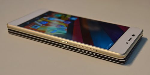 MWC 2015: Allview x2 Soul Pro hands-on - o privire rapidă asupra noului flagship Allview, cu design pe bază de sticlă (Video)