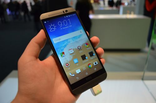 HTC One M9