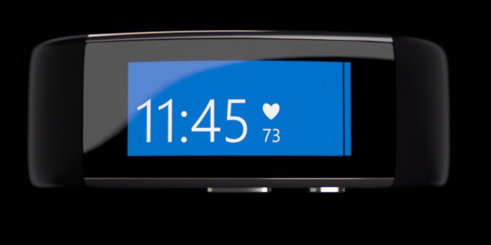 Microsoft lansează noua brăţara de fitness Band, cu durata de viaţă de 2 zile, GPS şi barometru