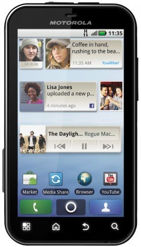 Moto Defy, un telefon ultra rezistent de la Motorola