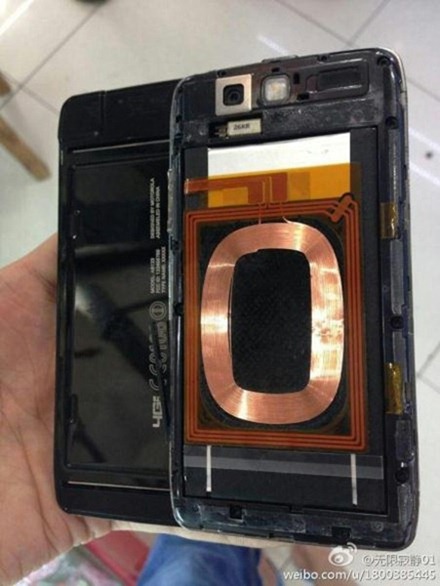 Motorola Droid 5 - incarcare wireless