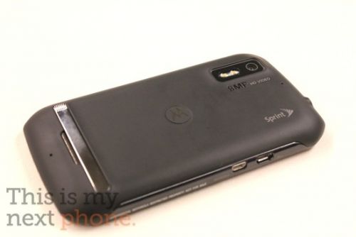 Motorola Photon 4G, geamăn cu HTC Sensation la specificații, dar totuși diferit...