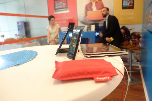 Detalii privind parteneriatul dintre Microsoft și Orange