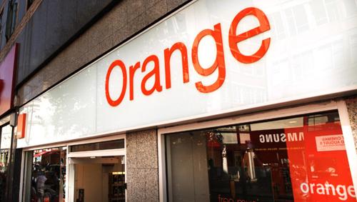Exclusivitatea O2 pentru iPhone a expirat; Orange si Vodafone pe felie in Marea Britanie