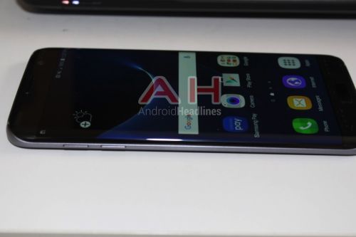 Samsung Galaxy S7 şi S7 Edge fotografiate hands on din toate unghiurile posibile, uşor de confundat cu predecesorii