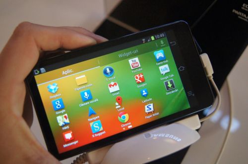 Samsung Galaxy Camera - Android