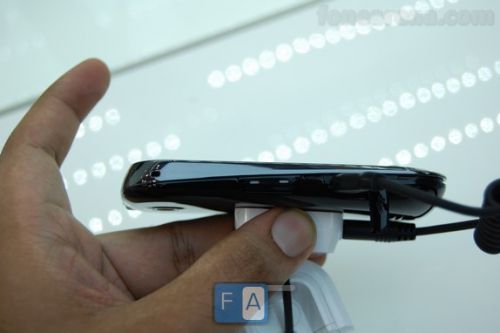 Noi imagini cu Samsung Galaxy 5, terminal Android 2.1