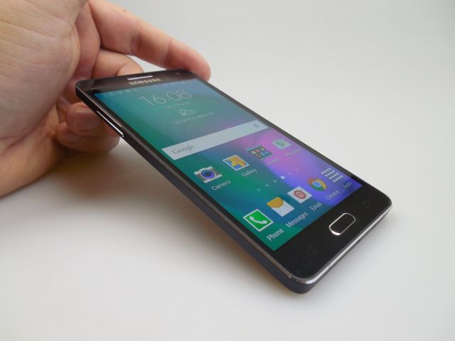 Samsung Galaxy A5 Review