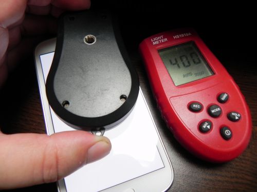 Nivel luminmozitate ecran Samsung Galaxy K Zoom