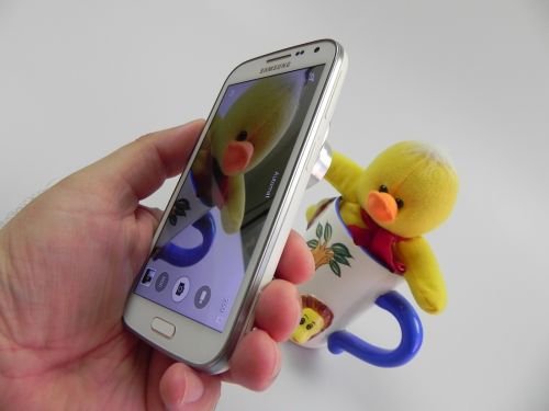 Samsung Galaxy K Zoom Review: stabilizare optică excelentă, calitate la zoom foarte bună, Într-un ambalaj neimpresionant (Video)