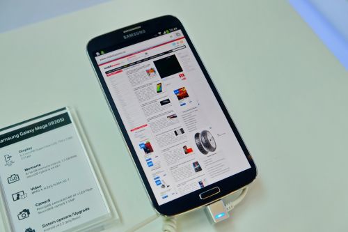 Samsung GALAXY Mega 6.3 În oferta Vodafone