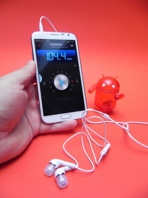 Cu ce impresionează Samsung Galaxy Note II?