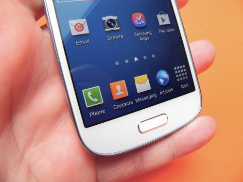 Pret Samsung Galaxy S4 Mini