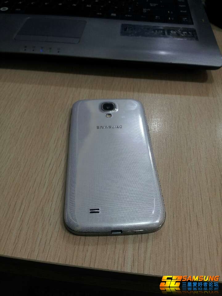 Noi imagini cu Samsung Galaxy S IV vin din China; Iată presupuse fotografii hands on!