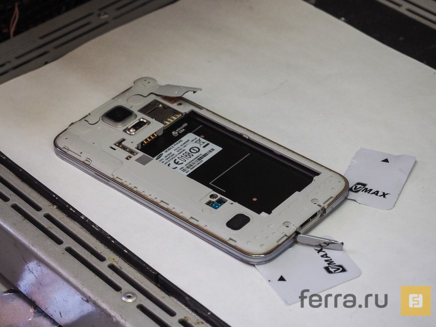 Samsung Galaxy S5 desfăcut și analizat: va fi destul de greu de reparat
