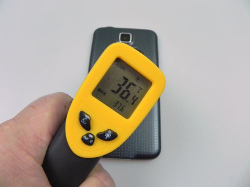 Samsung Galaxy S5 nu se incinge