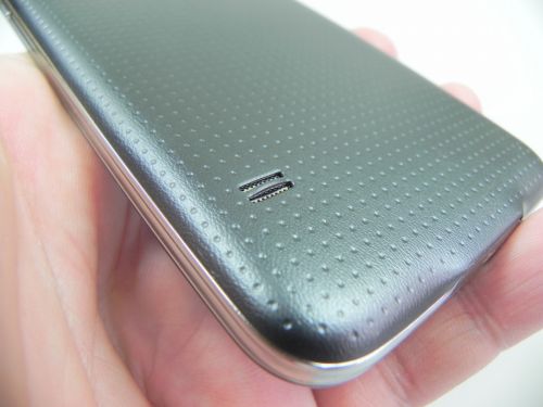 Samsung Galaxy S5 pe partea audio - Difuzorul
