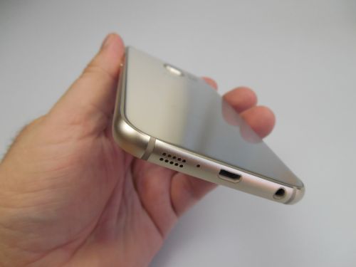 Difuzorul lui Samsung Galaxy S6