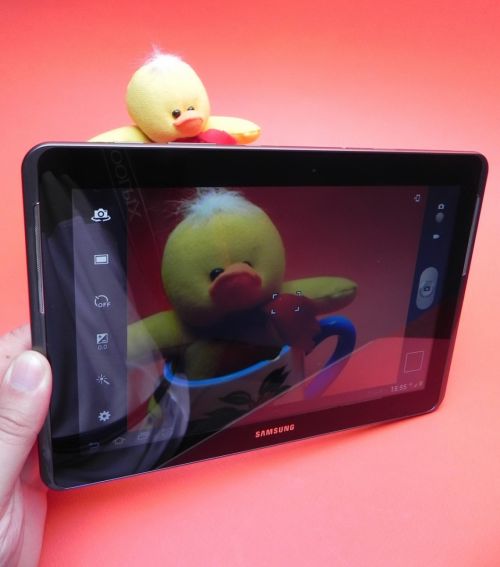 Samsung Galaxy Tab 2 10.1 camera de 3 megapixeli