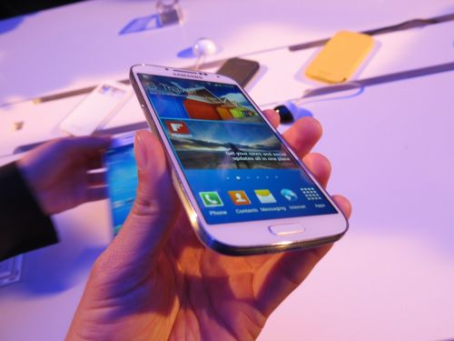 Lansarea lui Samsung Galaxy S4 in Romania