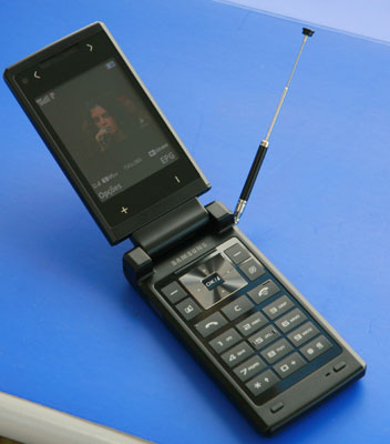 Samsung: Samsung V820L, telefonul care implementeaza televiziunea mobila in Brazilia