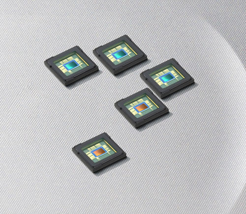  Samsung dezvoltă senzori foto de 8 și 12MP, care se comportă excelent În luminozitate scăzută