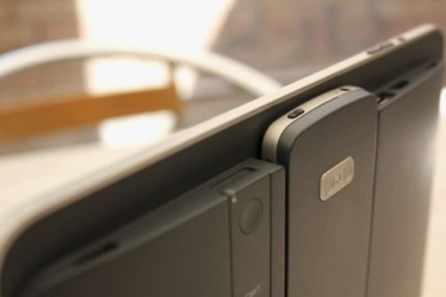 O nouă tabletă cu telefon integrat - TransPhone, direct din China!