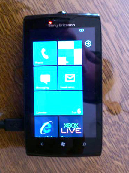  Windows Phone pe telefoane Sony (Ericsson)? Da, chiar pe un prototip vândut pe eBay!