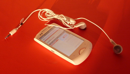 Review Sony Ericsson Live With Walkman