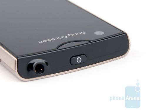 Sony Ericsson Xperia Ray Într-un prim preview (Video)