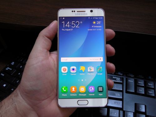 Ecranul lui Samsung Galaxy Note 5