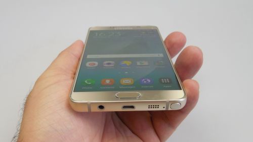 Interfata lui Samsung Galaxy Note 5