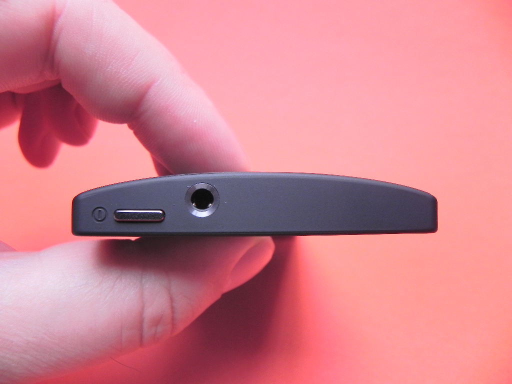 Xperia S - partea superioara